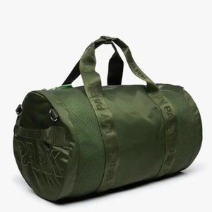 Ivy Park Adidas Beyonc Halls Of Ivy Olive Green Duffle Bag Brand New
